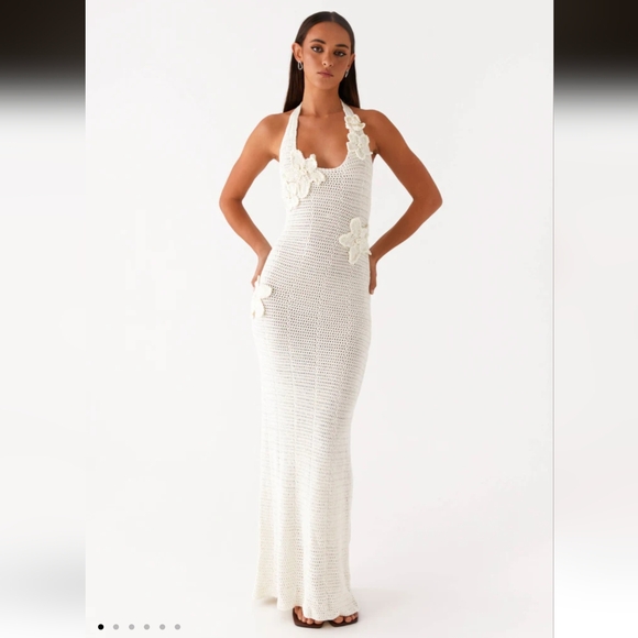 Peppermayo Dresses & Skirts - Peppermayo Exclusive Novalee Flower Crochet Maxi Dress- XS-S